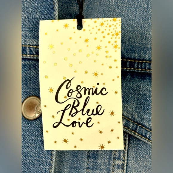 Cosmic Blue Love White Wash Button Front Denim Jacket 6 Pockets Medium NWT - Picture 3 of 10